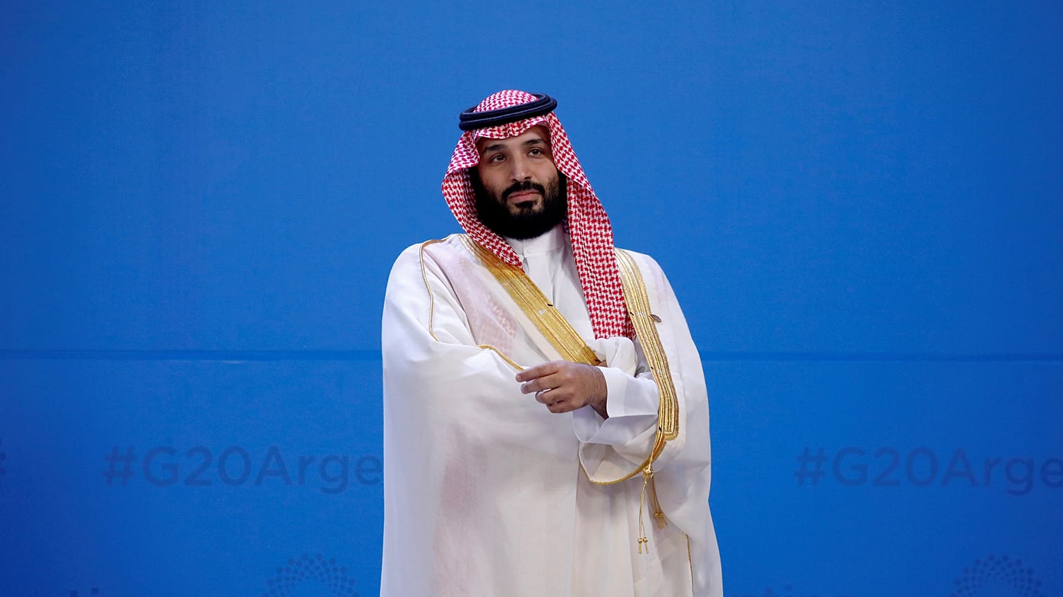 ظهور جديد للأمير عبد العزيز بن فهد .. هذه المرة في صور تجمعه مع ولي العهد