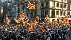 Μεγάλη διαδήλωση στη Βαρκελώνη κατά της δίκης των αποσχιστών