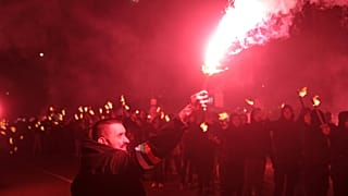 2.000 bei rechtsextremem Fackelmarsch - und Protest gegen Nazis