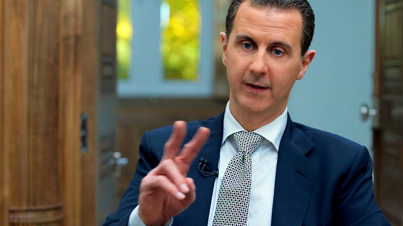 الأسد: من يراهن على أمريكا ستبيعه وأردوغان "أجير صغير" لديها