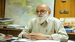 چهل سالگی انقلاب؛ بیانیه رهبر ایران در گفت‌وگو با مهدی چمران