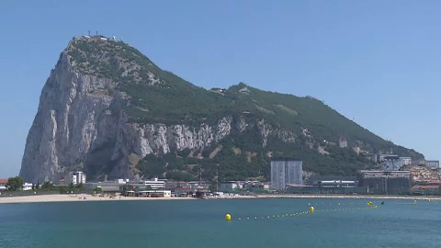 Spanyol-brit csörte a Gibraltári-szorosban