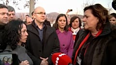 Ellenzéki képviselők a Suzukinál