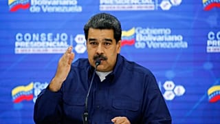 Bohócnak és önjelöltnek nevezte Maduro Guaidót