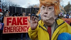Usa: 16 Stati contro il presidente Trump e il suo muro