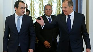 Κυπριακό και διμερείς σχέσεις συζητούν σήμερα στη Μόσχα Χριστοδουλίδης-Λαβρόφ 