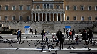 Ελλάδα: Η Ευρώπη «απειλεί» την ανάπτυξη