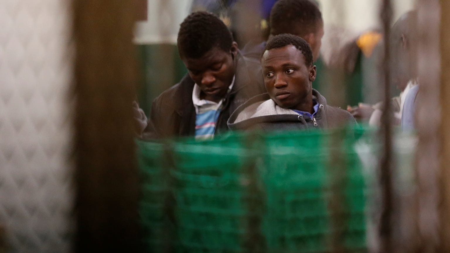 The Brief from Brussels : les camps de migrants en Grèce pointés du doigt