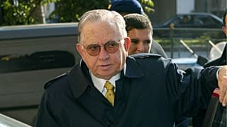 Πέθανε ο Βασίλης Κόκκινος