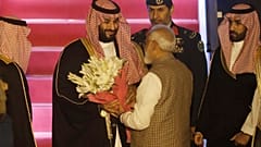  نخست‌وزیر هند خلاف پروتکل از ولیعهد عربستان استقبال کرد 