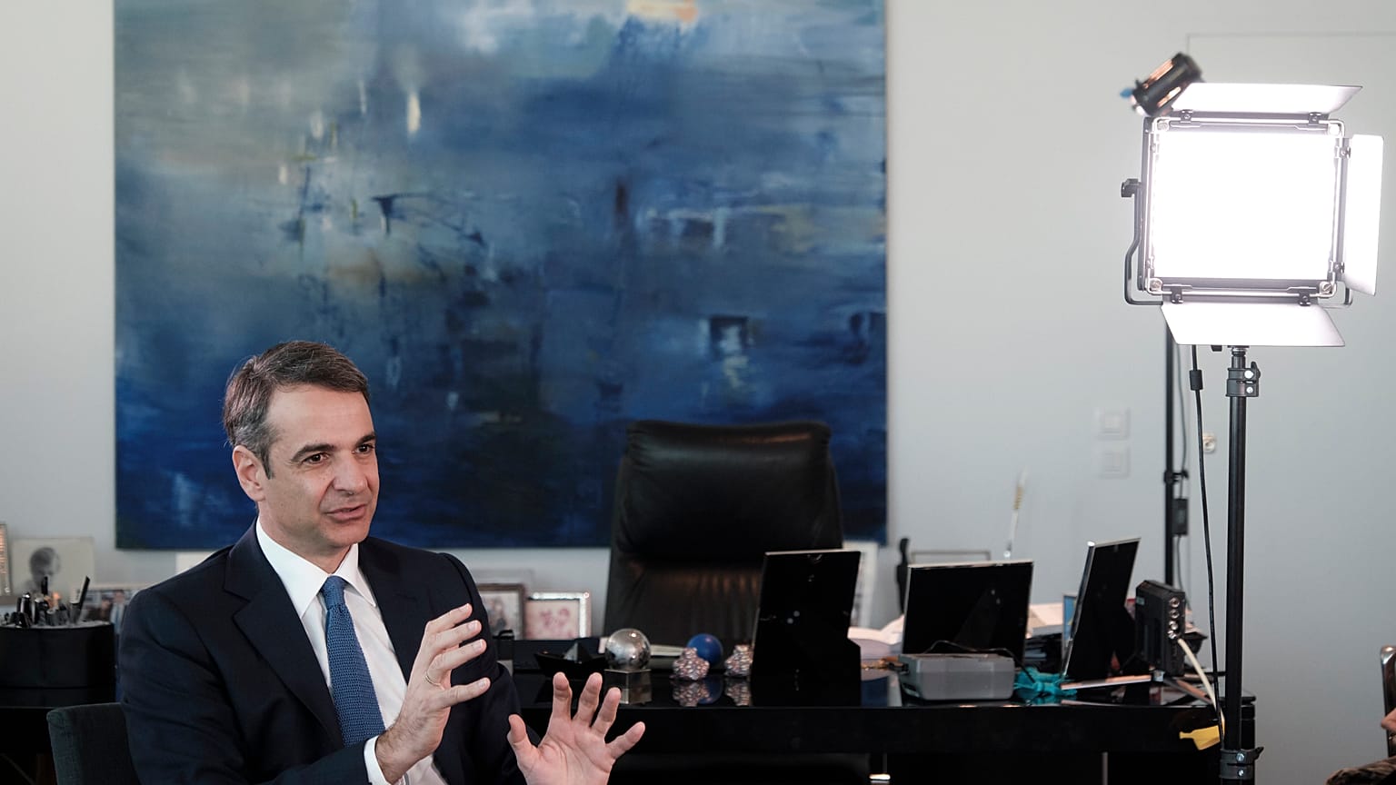 «Μείωση φόρων από τον πρώτο μήνα διακυβέρνησης ΝΔ»