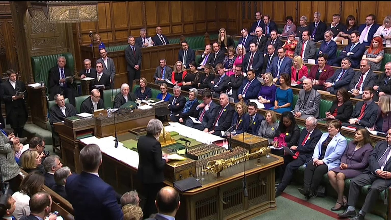 Brexit leva três deputadas a abandonar o Partido Conservador