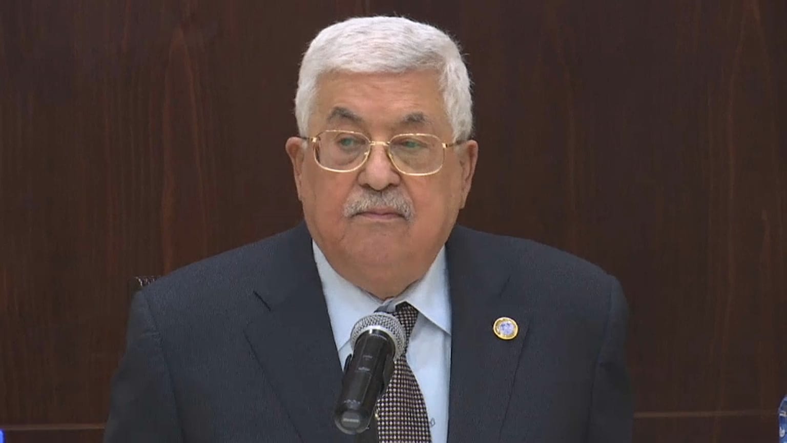 الرئيس الفلسطيني محمود عباس 