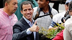 Guaidó quer desbloquear auxílio humanitário