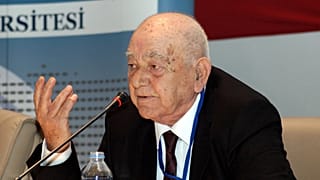 Tarihçi Kemal Karpat ABD'de yaşamını yitirdi