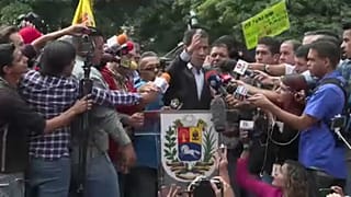 Egyre nő a feszültség Venezuelában a segélyek miatt