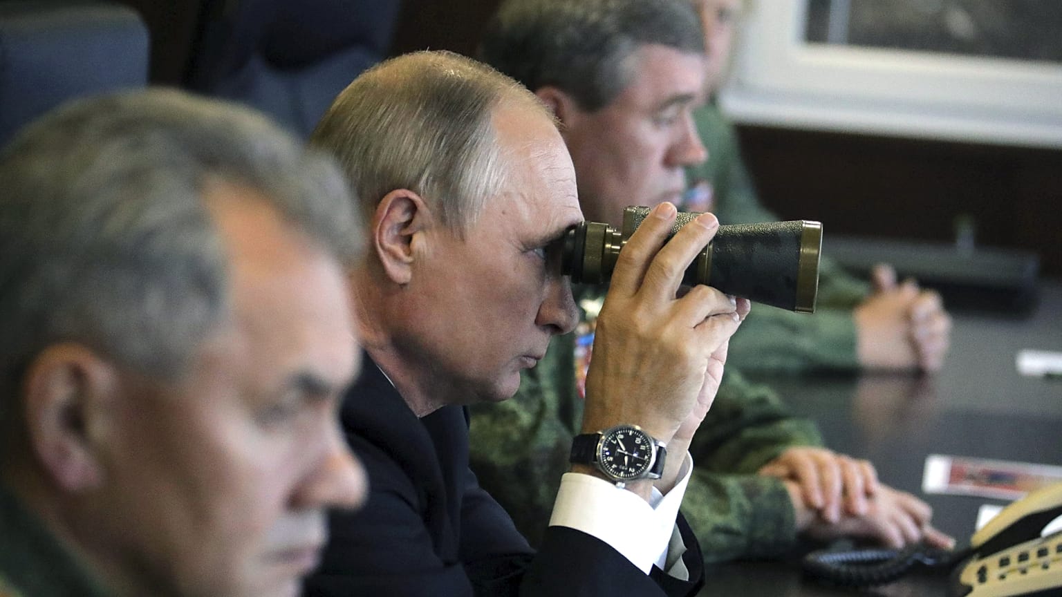 Putin'den ABD'ye nükleer tehdit: Yeni 'Küba füze krizi'ne hazırız