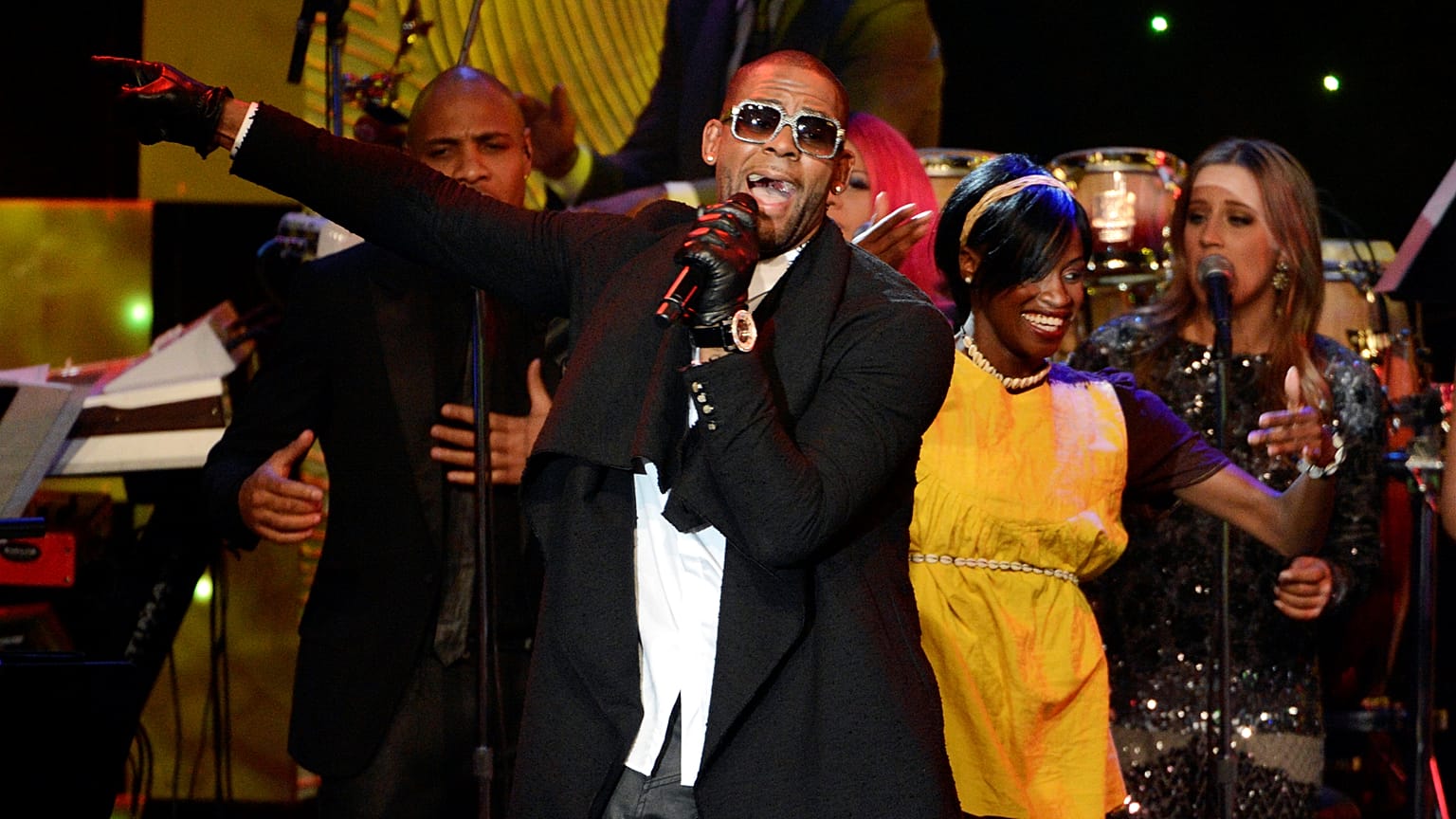 El cantante R. Kelly, acusado de abusos sexuales a menores
