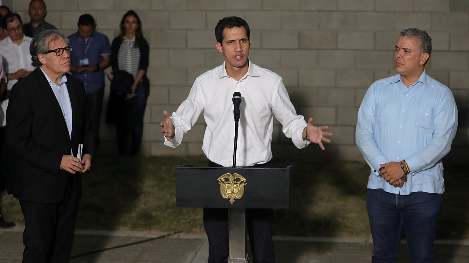 Guaido: Venezuela'nın özgürlüğü için tüm seçeneklerin gözden geçirilmesini teklif edeceğim