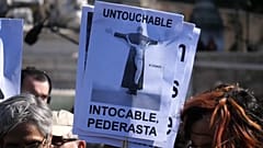 Πάπας Φραγκίσκος: «Πόλεμος κατά της παιδεραστίας»
