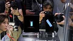 Mate X: Huawei stellt faltbares 2300-Euro-Smartphone vor