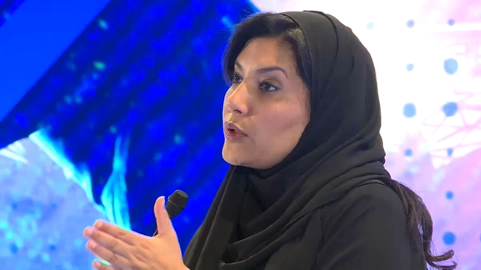 Frau (!) auf saudischem Botschaftersessel in Washington
