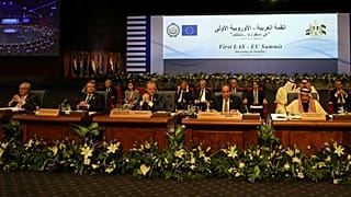 نشست کشورهای عربی-اروپایی آغاز شد؛  تاکید بر سرمایه گذاری با هدف کاهش بیکاری در خاورمیانه