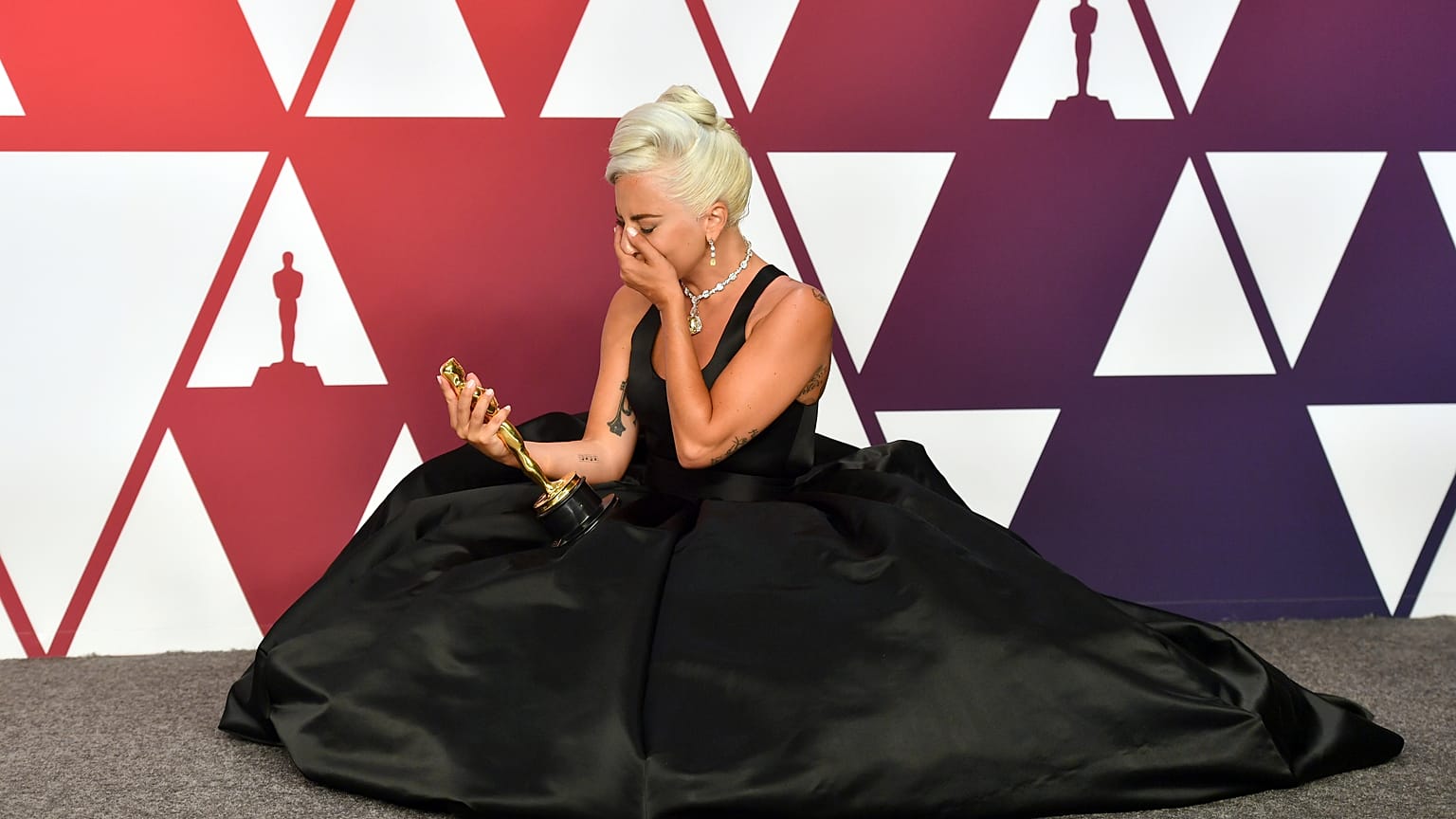 Lady Gaga, ganadora del premio a la mejor canción original por "Shallow" 