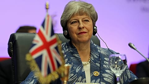 Biliárd fél tízkor: kipróbálta magát a brit kormányfő