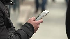 Allarme del Crediti Suisse: vendite smartphone in calo