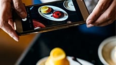 Food sharing app and  intelligent carbon footprint trackers 