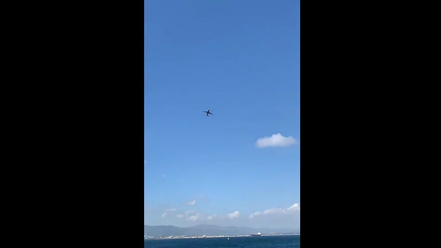 Dramatic video shows British Airways plane swaying violently amid landing attempt