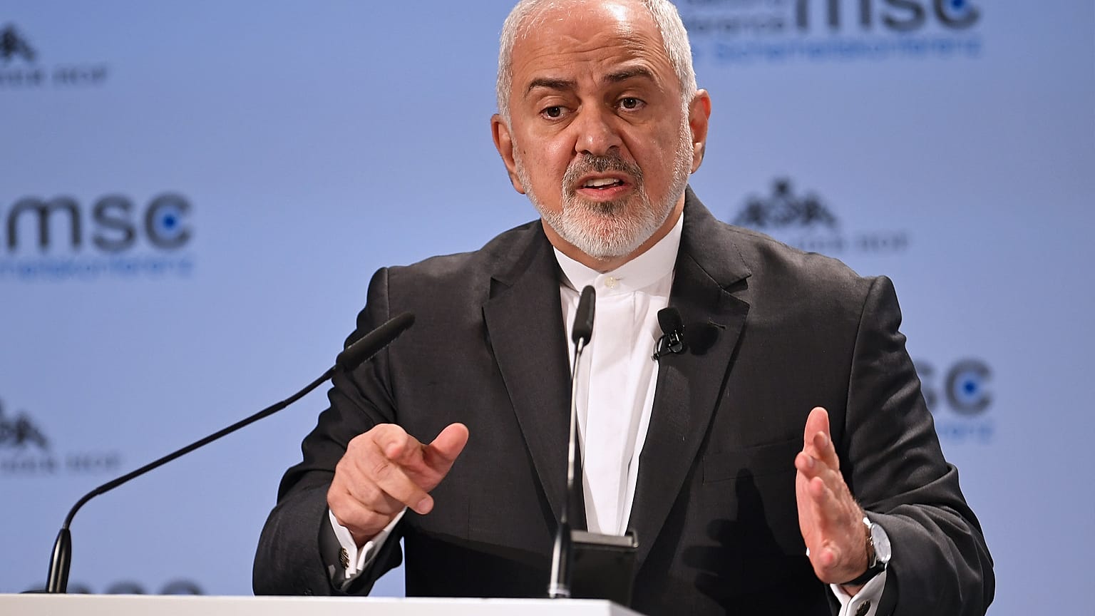  El ministro de Asuntos Exteriores de Irán anuncia su dimisión
