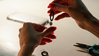 Ukrainian artist turns plastic into jewellery