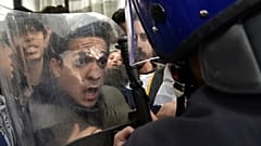 Des milliers de jeunes Algériens dans la rue : marre de Bouteflika !