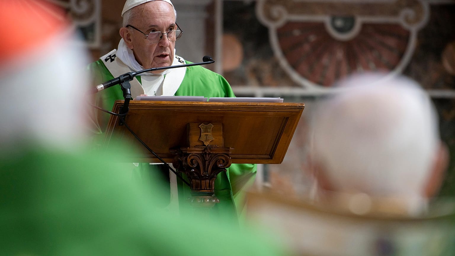 "Son delitos, no pecados": Víctimas critican la inacción de la cumbre sobre pederastia del Vaticano