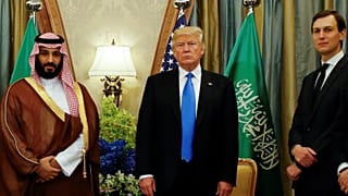 صورة أرشيفية لكوشنر بصحبة ترامب وبن سلمان