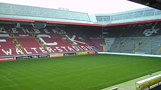 Wurf mit dem Klappmesser: 15 Monate Haft