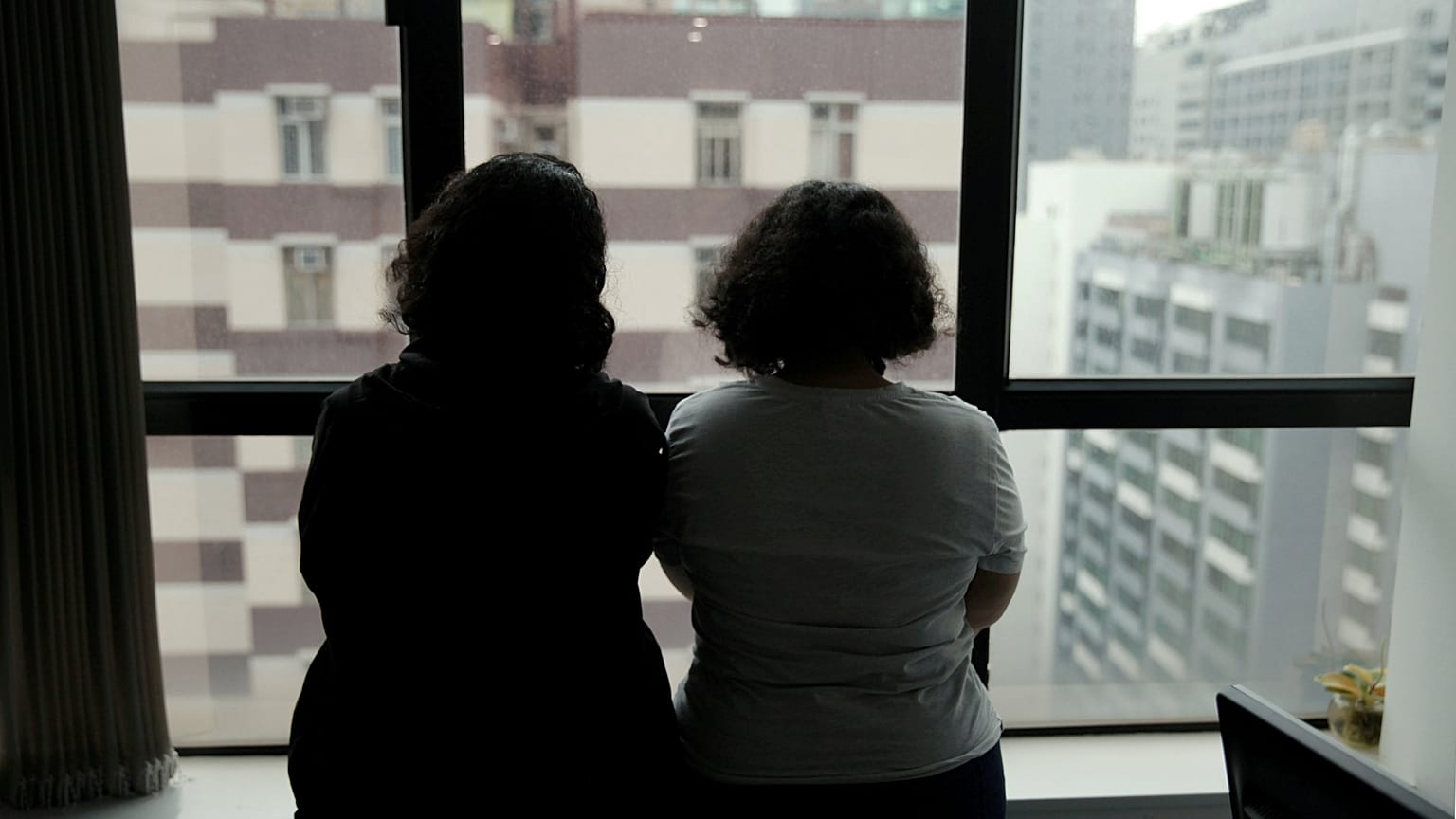 Aile içi şiddetten kaçan Suudi kardeşlerin Hong Kong'da endişeli bekleyişi