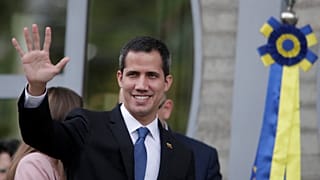 El presidente encargado de Venezuela volverá a su tierra antes del martes, a pesar de las amenazas