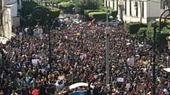 Capture d'écran manifestation anti-Bouteflika à Alger le 1/03/2019.