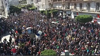 Αλγέρι: Στους δρόμους οι νέοι κατά του Μπουτεφλίκα