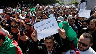 تدهور الحالة الصحية لبوتفليقة وتعيين زعلان مديرا لحملته خلفا لسلال