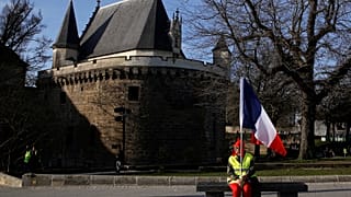 «Κίτρινα Γιλέκα»: Στους δρόμους για ακόμη ένα Σάββατο