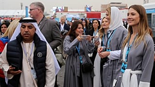 عربستان صدور روادید برای گردشگران خارجی را تسهیل میکند