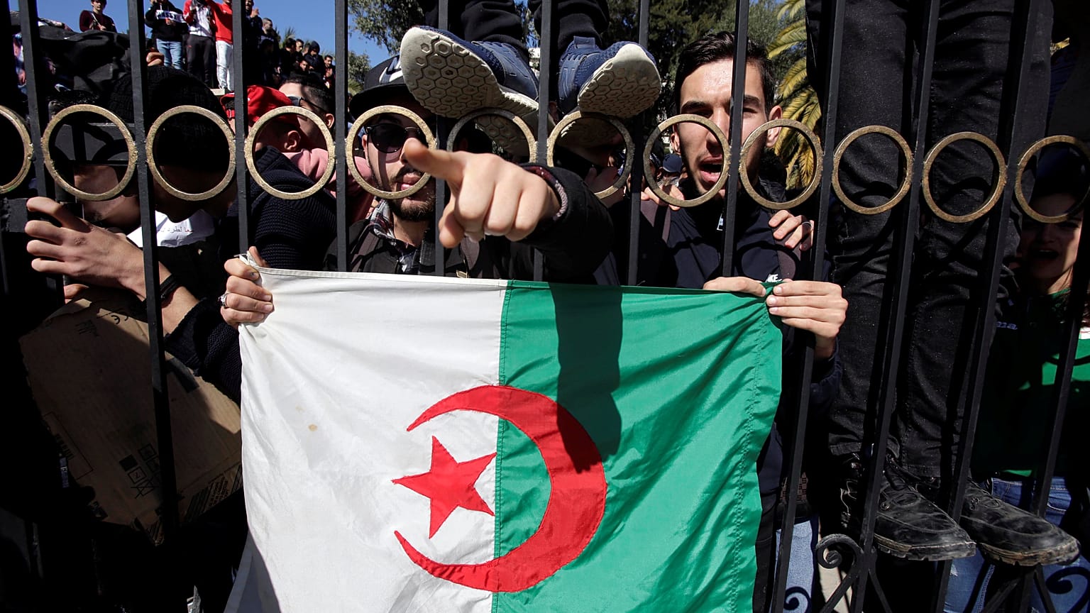 « Il y a une prise de conscience qu'une transition politique s'impose »