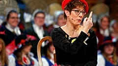 Shitstorm gegen Kramp-Karrenbauer: 10 der besten Tweets