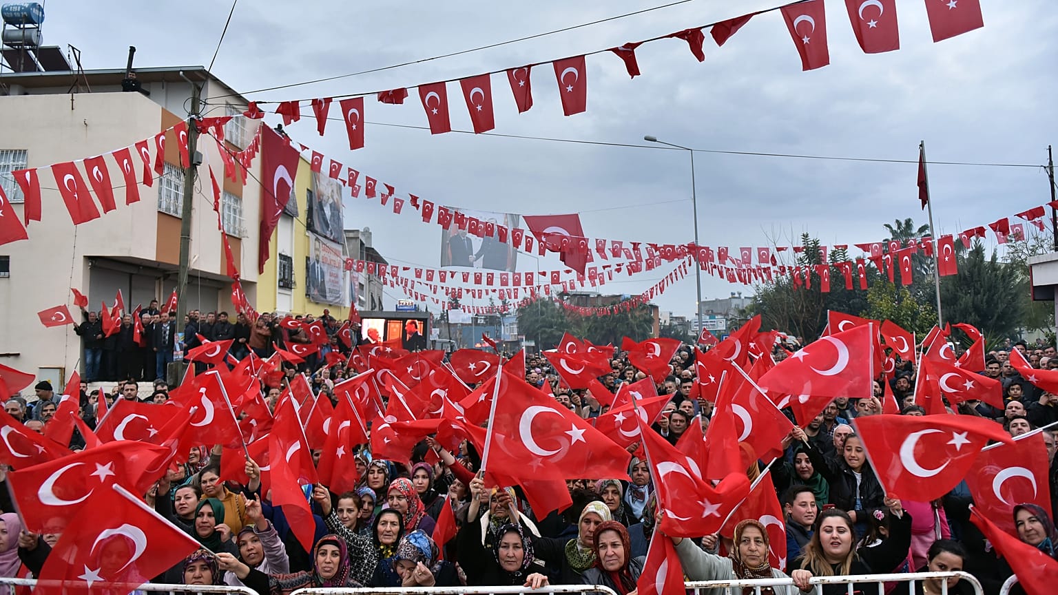 31 Mart yerel seçim sonuçlarını euronews'ten takip edin