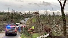 Des tornades s'acharnent sur l'Alabama et la Géorgie, lourd bilan humain