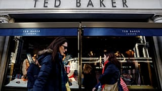 Moda, inchiesta sulla "cultura degli abbracci": si dimette il CEO di Ted Baker